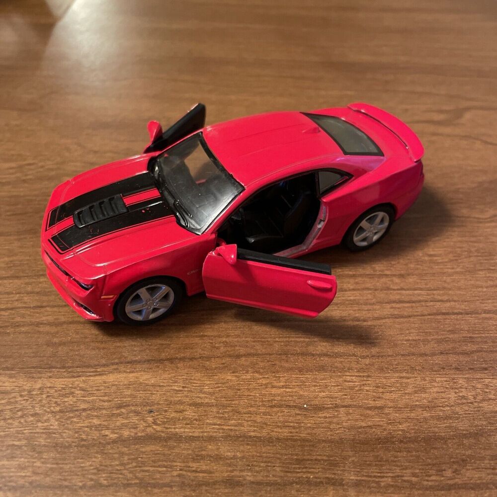 Kinsmart 5" 2014 Chevy Chevrolet Camaro Stripe Diecast Model Toy Car 1:38 Red